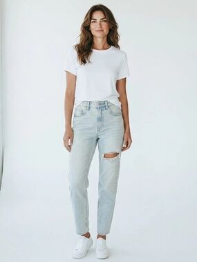 GARAGE Mom Baggy Demin Distressed Jeans